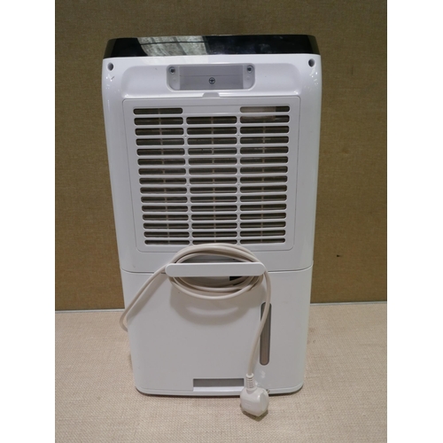 6263 - Woods white dehumidifier 25L, original RRP £249.99 + VAT (353-662) *This lot is subject to VAT