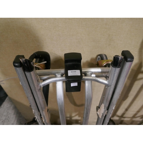 6339 - Two Costco 3 In 1 hand trucks (damaged)  (353-671,2) *This lot is subject to VAT