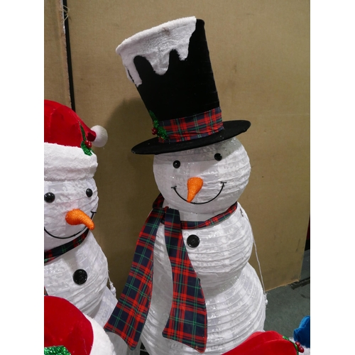 6371 - Four piece Snowman family, original RRP £189.99 + VAT (353-470) *This lot is subject to VAT