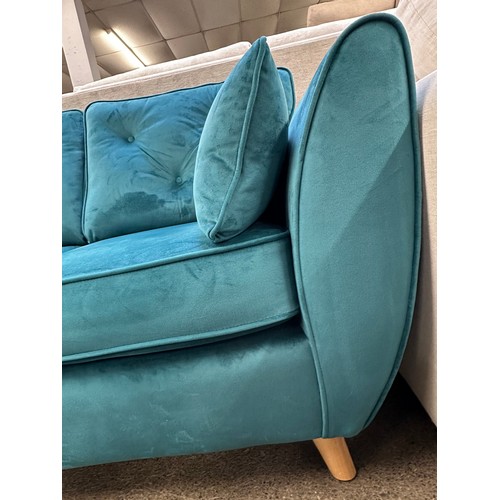 3214 - A turquoise velvet corner chaise sofa