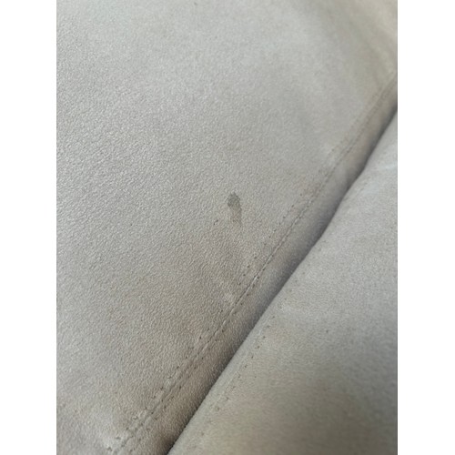 3283 - A beige velvet corner sofa