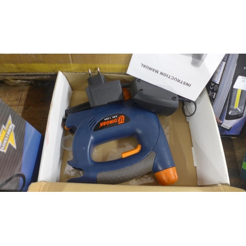 5318 - A boxed sample cordless nailer/stapler *This lot is subject to VAT