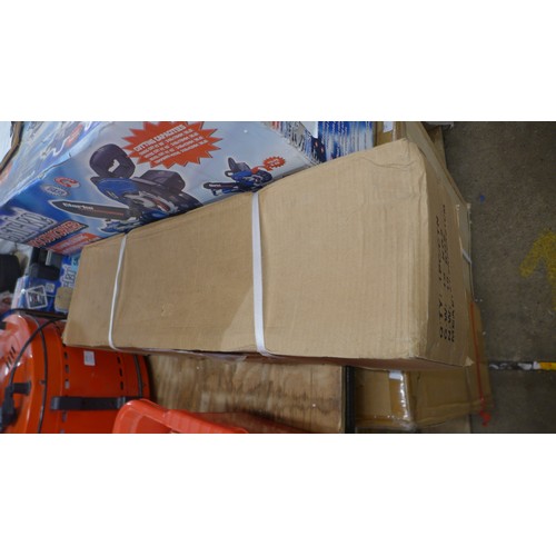 5303A - A boxed sample TT638AQ 2.25 ton SUV jack