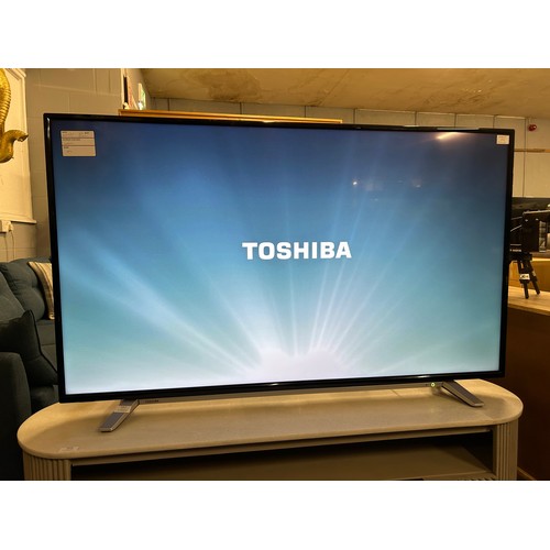 3057 - Toshiba 55