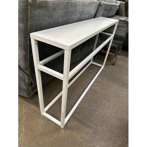 3160 - A Baldrick console table