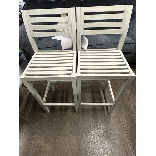 3214 - A set of 4 Fyllo whitewash bar stools