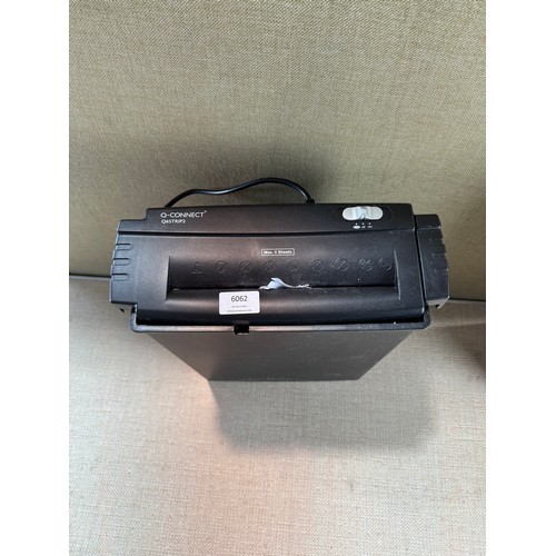 6062 - Q-connect Q6strip2 paper shredder *This lot is subject to VAT