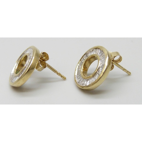 7053 - A pair of 10k gold diamond set earrings, 2g, 1.1cm