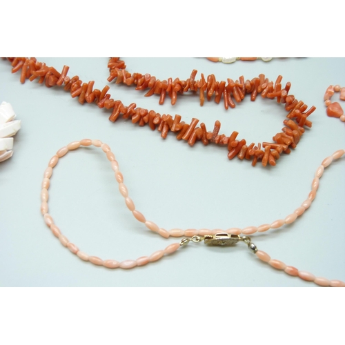 7105 - A collection of coral jewellery