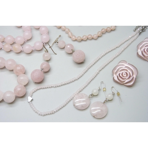 7115 - A collection of rose quartz jewellery - necklaces and bracelets, and a pair of glass drop earrings