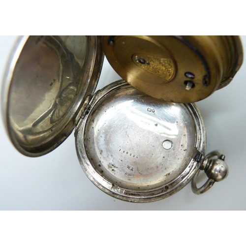 7186 - A silver full hunter pocket watch, Birmingham 1889, (lacking glass)