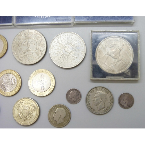 7200 - Collectable £2 coins and crowns, etc.