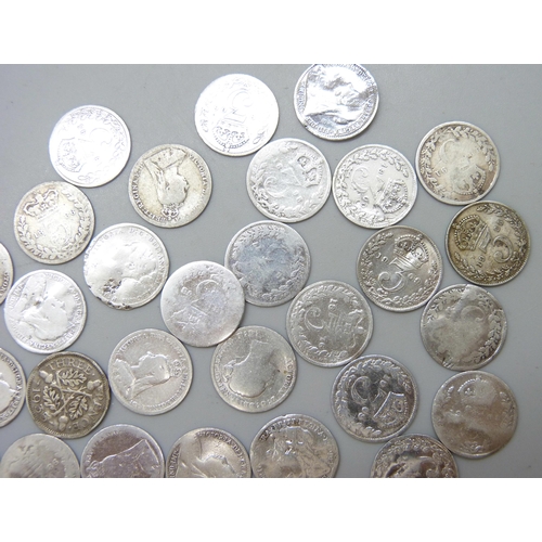 7208 - A collection of 3d coins, 56g total weight