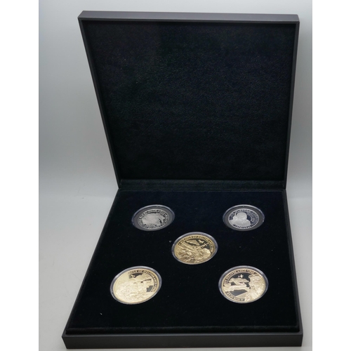 7236 - A five coin World War II commemorative set