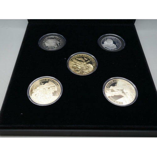 7236 - A five coin World War II commemorative set