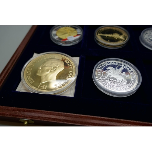 7238 - Twelve commemorative coins