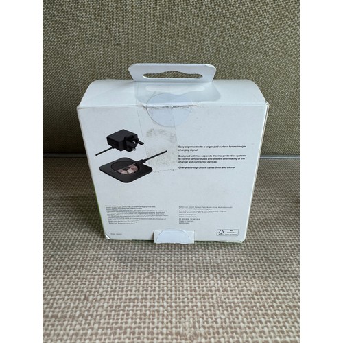 6072 - Belkin BoostCharge Pro 15W wireless charging pad *This lot is subject to VAT