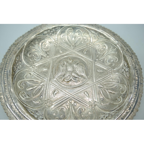 7244 - A silver plated Thali, possibly part of a Jewish Kiddish set, 13.5cm