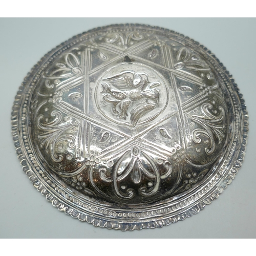 7244 - A silver plated Thali, possibly part of a Jewish Kiddish set, 13.5cm