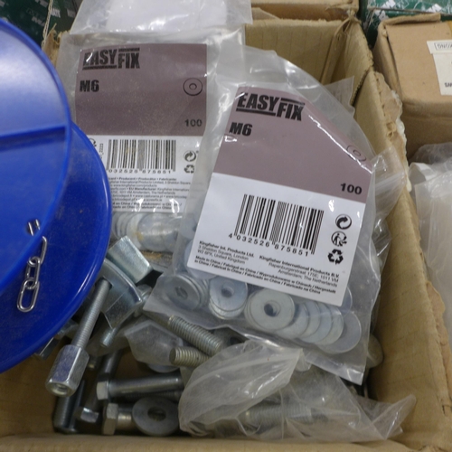 5025 - A box of assorted DIY consumables including chain bolts, nuts, washers, etc.