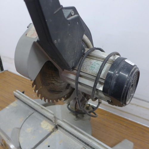 5056 - A metal, 220v mitre saw