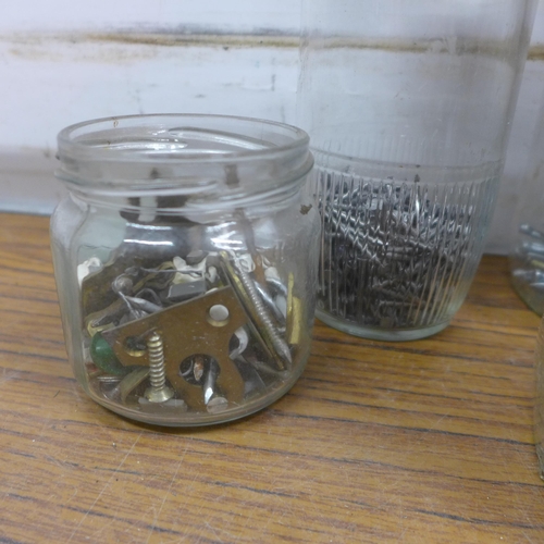 5058 - A quantity of assorted nails and screws