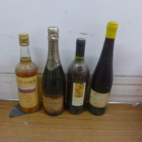 5088 - A box of 20 bottles of assorted wines and, spirits and sparkling wines including 2007 Hajos-Baja, Pe... 