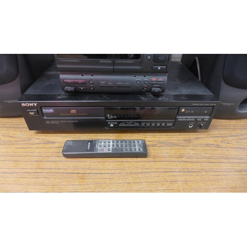 5114 - A quantity of Sony hi-fi equipment including CDP-397 compact disc player, an MHC-2900 mini HiFi comp... 