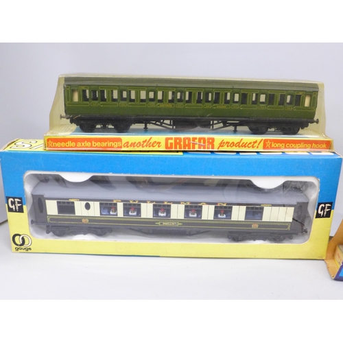 2053 - Six Graham Farish 00 gauge model railway carriages and a wagon, all boxed