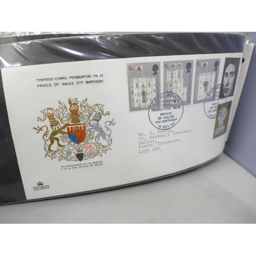 2076 - Stamps; an album of pre-1970 Queen Elizabeth II first day covers, Great Britain and Commonwealth, (6... 