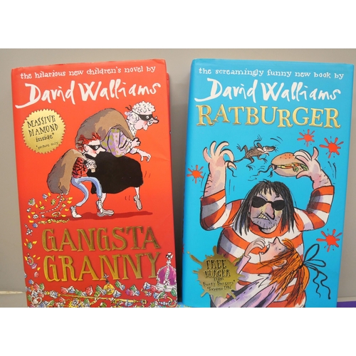 2175 - Five First Edition hardback books by David Walliams, The Boy in the Dress, 2008, Mr Stink, 2009, Bil... 