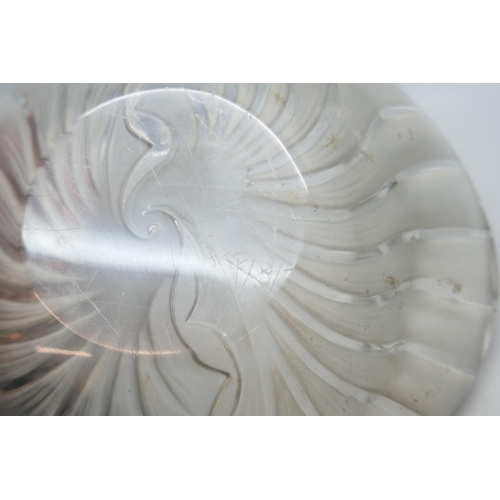 2186 - A Lalique crystal bowl, Nancy Cendrier pattern, 1950s