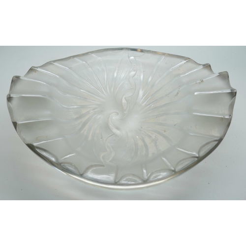 2186 - A Lalique crystal bowl, Nancy Cendrier pattern, 1950s