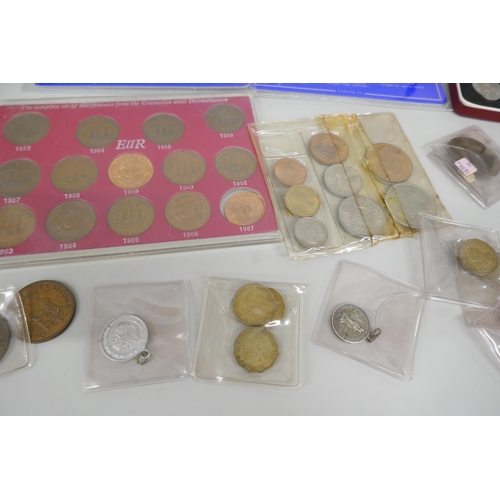 2284 - A collection of British coin sets