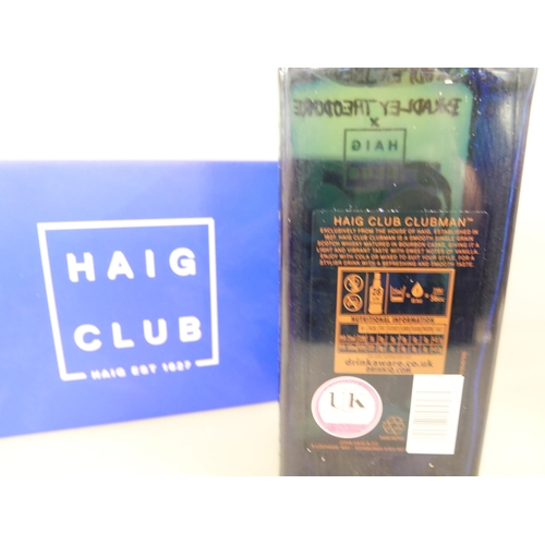 2289 - A Haig Club whisky limited edition bottle with artwork by Bradley Theodore