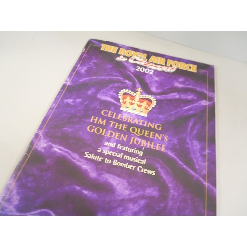 2302 - Royal family related ephemera, Buckingham Palace guide, Our King and Queen and the Royal Princesses,... 