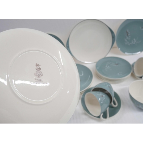 2375 - A collection of Susie Cooper Glen Mist and Royal Doulton Spindrift tea and dinnerwares **PLEASE NOTE... 