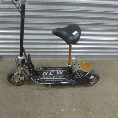 5141 - A New-scooter Electric scooter with seat