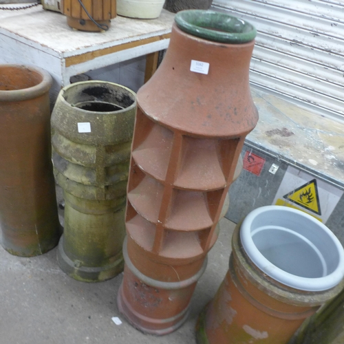 5162 - Five assorted chimney pots