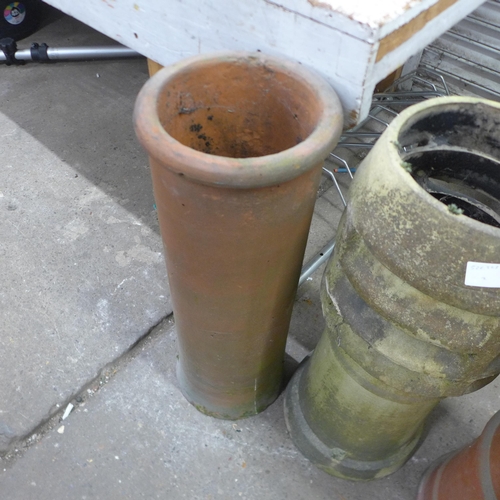 5162 - Five assorted chimney pots