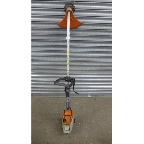 5187 - A Stihl FS36 petrol strimmer
