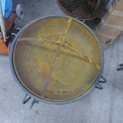 5188 - Two metal garden fire pits