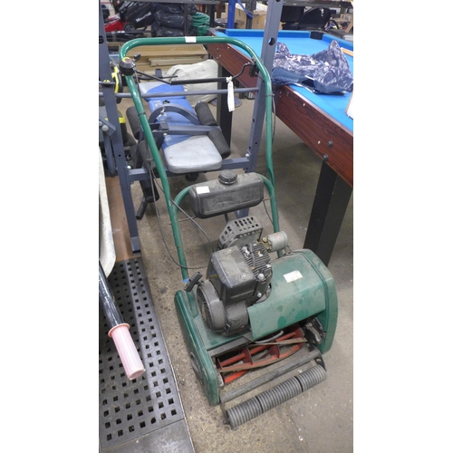 5204 - A petrol rotary mower