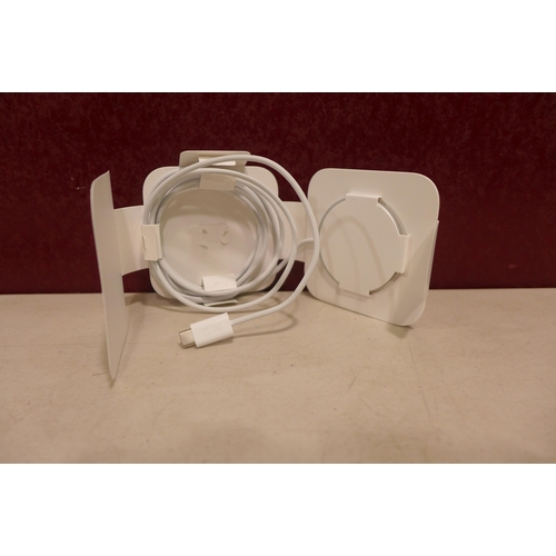 6243 - Apple MagSafe 2m charger *This lot is subject to VAT