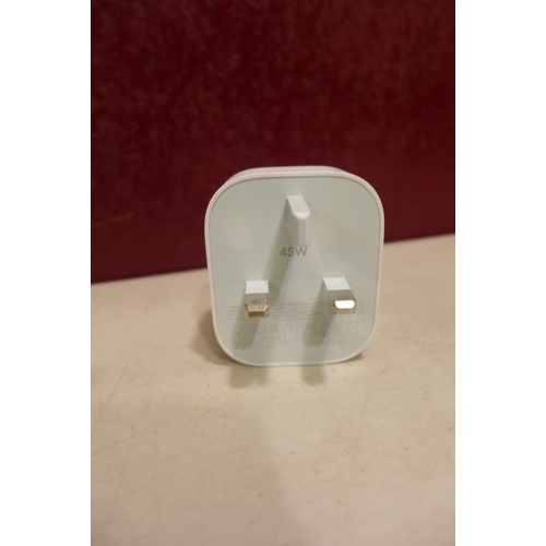 6250 - Google 45W USB-C charger plug *This lot is subject to VAT