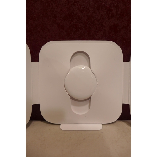 6253 - Apple AirTag tracking device *This lot is subject to VAT