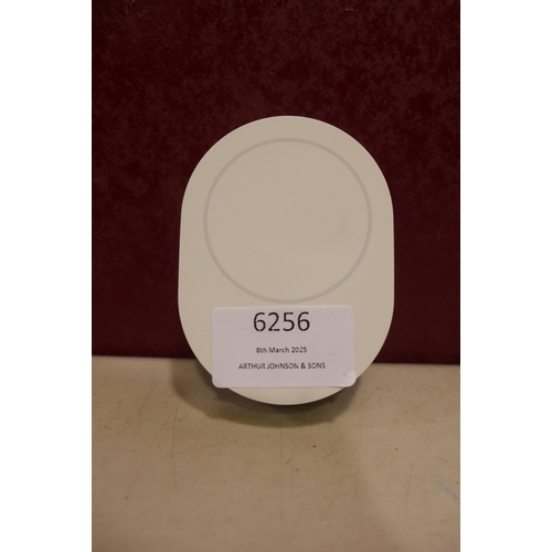 6256 - Belkin BoostCharge Pro convertible magnetic charging stand *This lot is subject to VAT