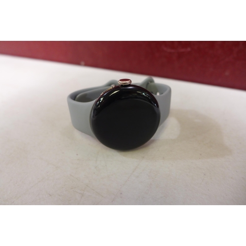 6260 - Google Pixel Watch 2 Bluetooth smart watch - champagne gold case/hazel active band *This lot is subj... 