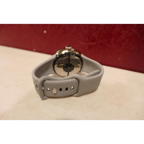 6260 - Google Pixel Watch 2 Bluetooth smart watch - champagne gold case/hazel active band *This lot is subj... 