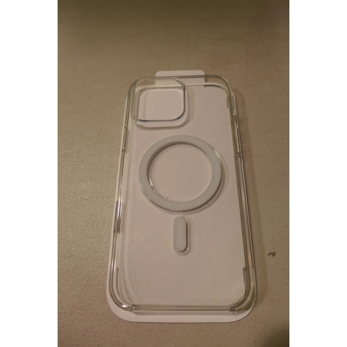 6268 - Apple iPhone 16 Pro Max MagSafe clear case *This lot is subject to VAT